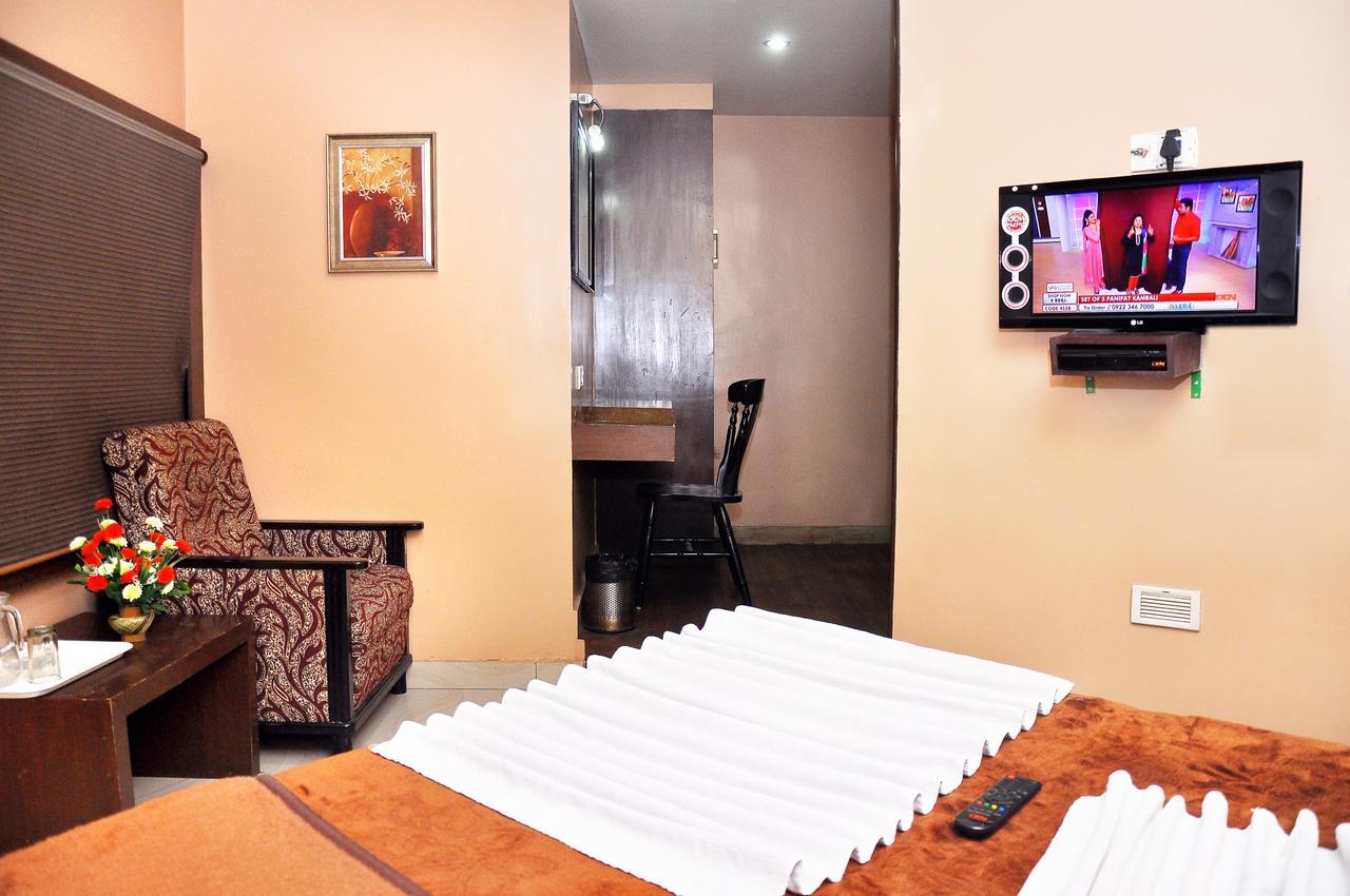 Royal Avenue Hotell Bangalore Exteriör bild