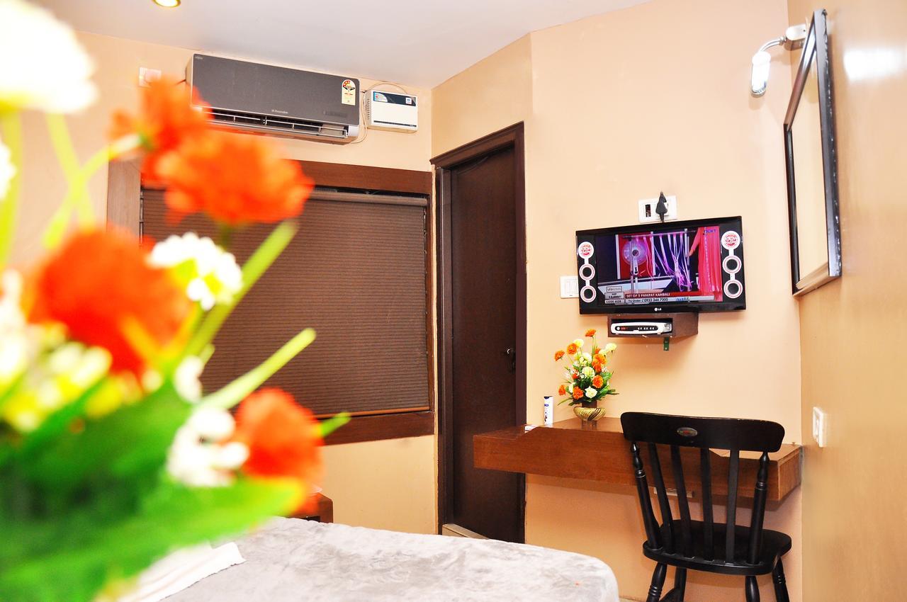 Royal Avenue Hotell Bangalore Exteriör bild